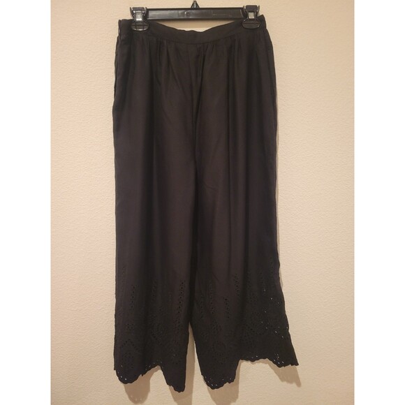 NWT By Anthropologie Wide-Leg Eyelet Crop Pants Black Embroidery Pockets Women 6 - Picture 2 of 12